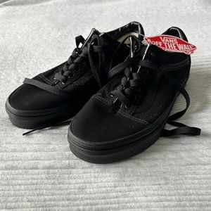 Vans Old Skool All Black, Women's size 8